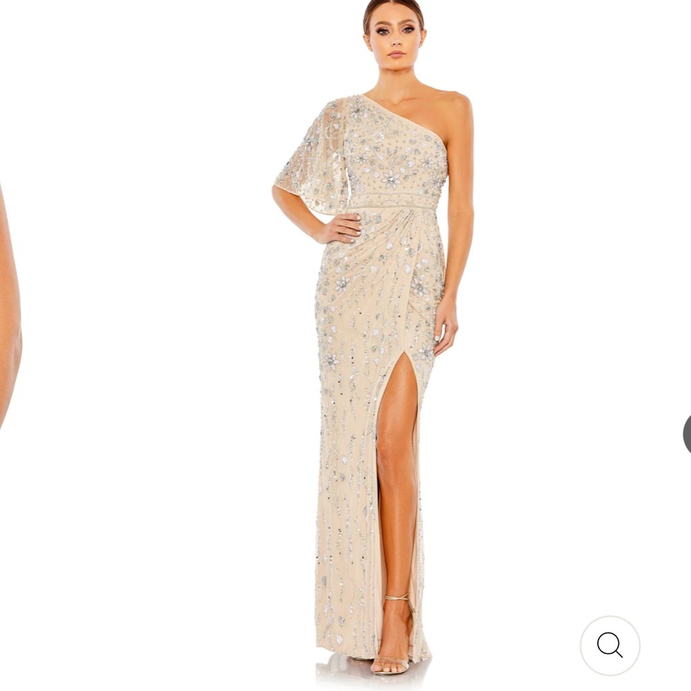 NWT Mac Duggal EMBELLISHED ONE SHOULDER DRAPED GOWN size 2